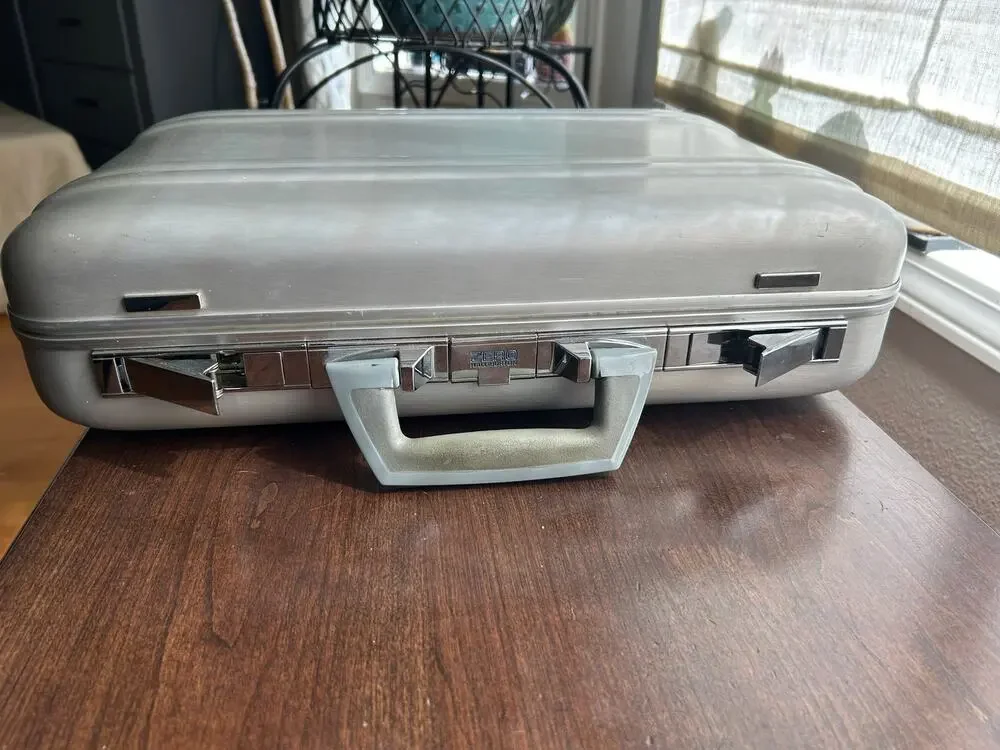 Vintage Zero Halliburton aluminum attaché or technical case